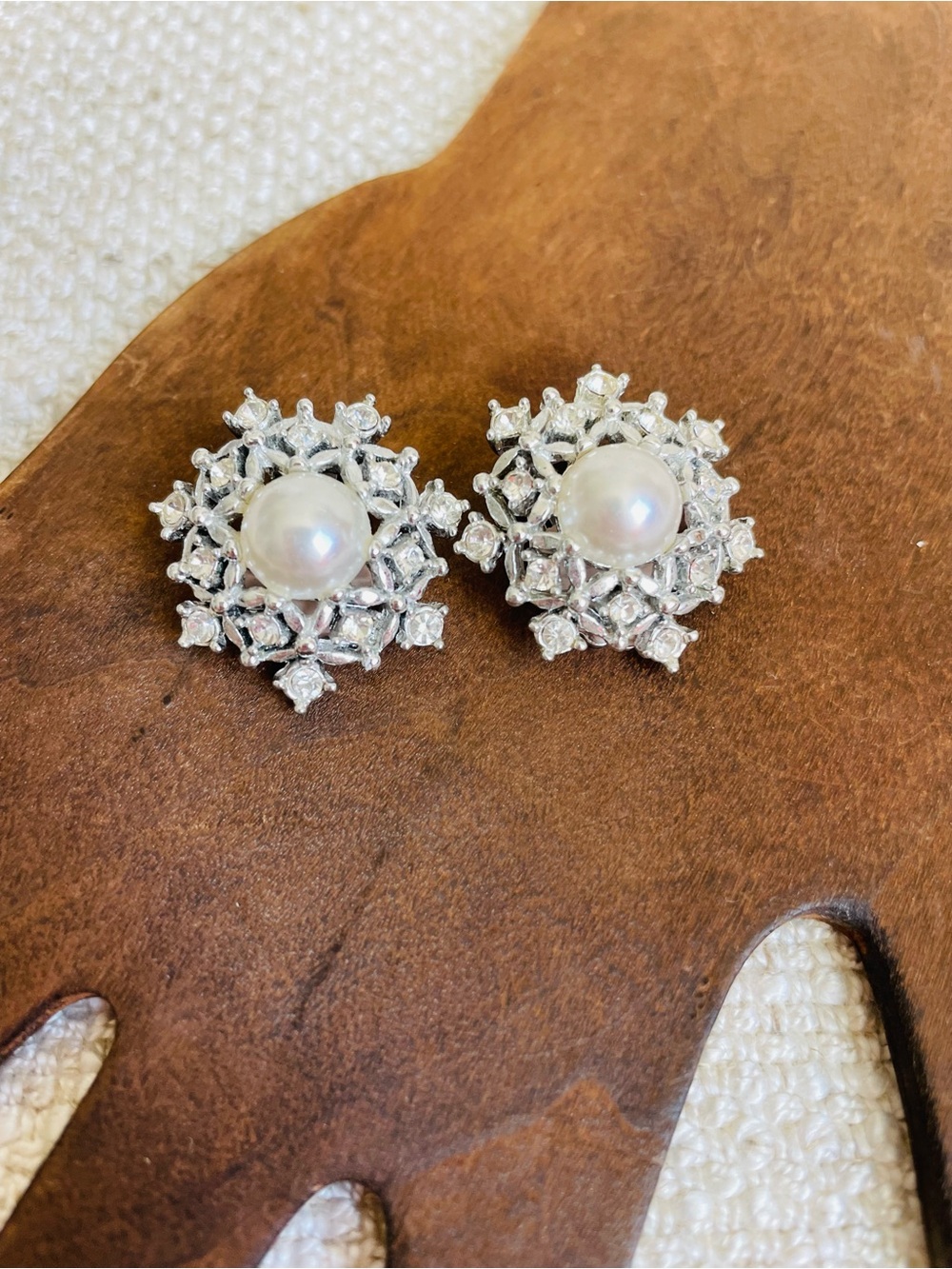 Sarah Coventry Faux Pearl Clear Crystal Cluster Silver Tone Clip-on Earrings